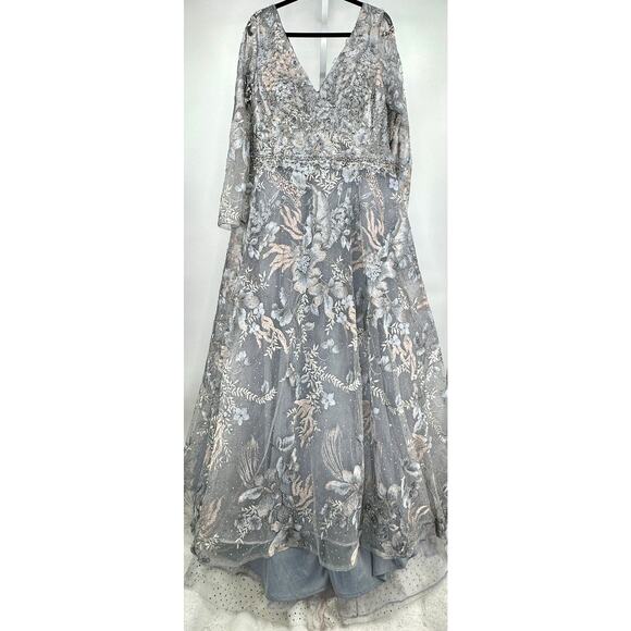 Mac Duggal { 20214 } Gray Long Sleeve Beaded Applique Gown  [ 16 ] - Picture 2 of 14